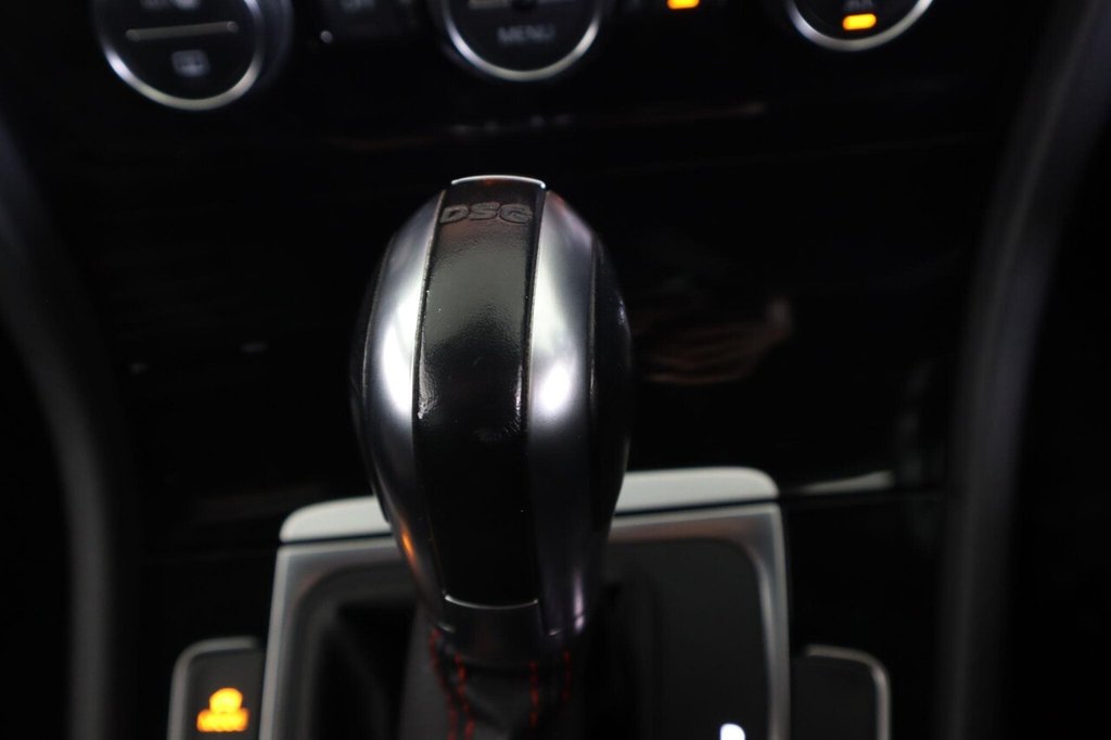 Used Volkswagen Golf 2018 for sale - 76604984: Photo 14