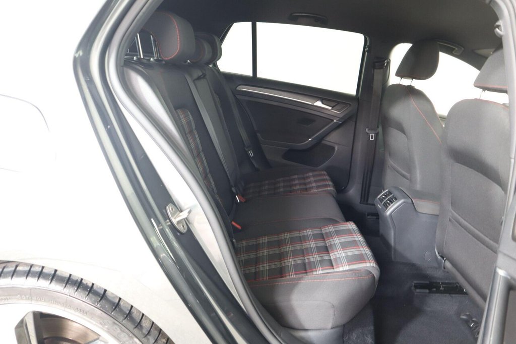 Used Volkswagen Golf 2018 for sale - 76604984: Photo 16