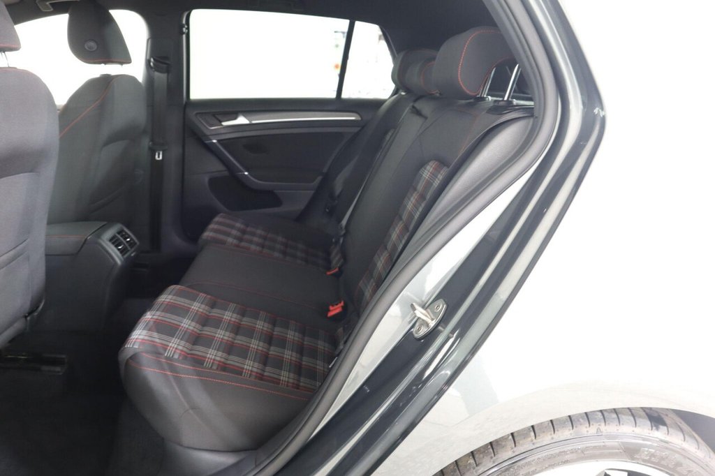 Used Volkswagen Golf 2018 for sale - 76604984: Photo 17