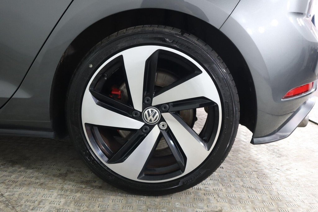 Used Volkswagen Golf 2018 for sale - 76604984: Photo 33