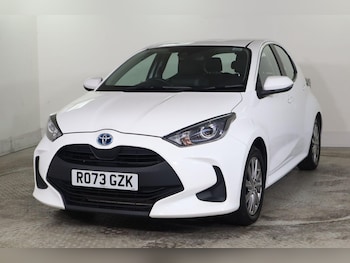 Used Toyota Yaris 2023 for sale - 78702739: Photo