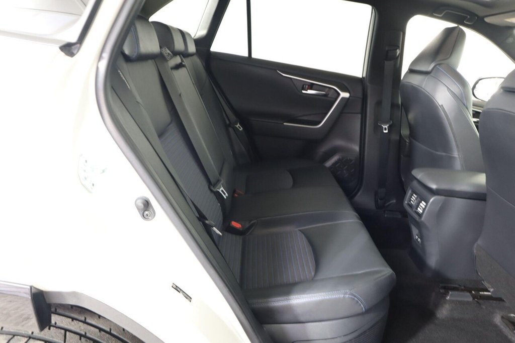 Used Toyota RAV4 2021 for sale - 77250700: Photo 13