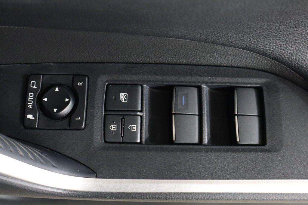 Used Toyota RAV4 2021 for sale - 77250700: Photo 27
