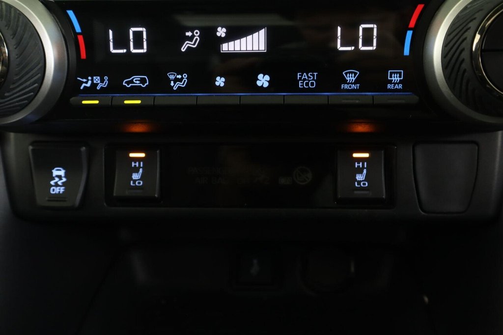 Used Toyota RAV4 2021 for sale - 77250700: Photo 34