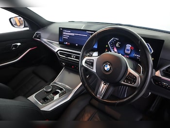 Used BMW 3 Series 2024 for sale - 79210352: Photo