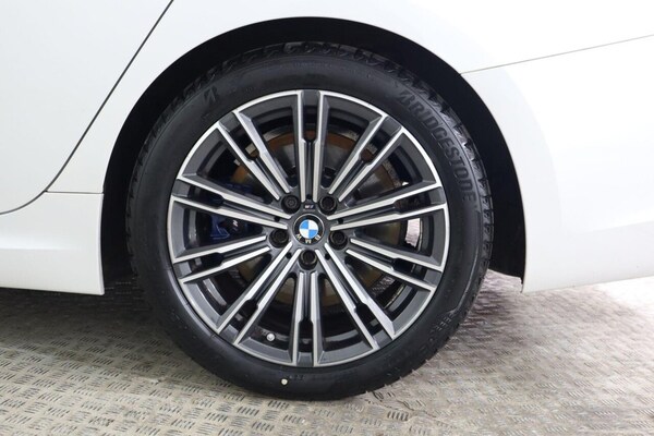 Used BMW 3 Series 2021 for sale - 75383921: Photo 32