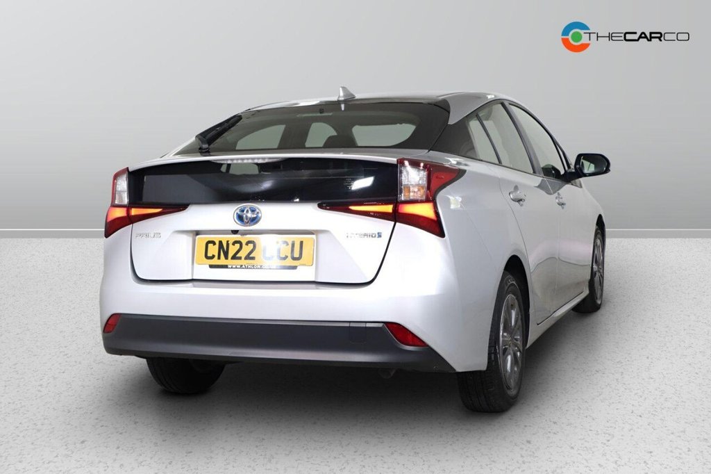 Used Toyota Prius 2022 for sale - 76698762: Photo 11