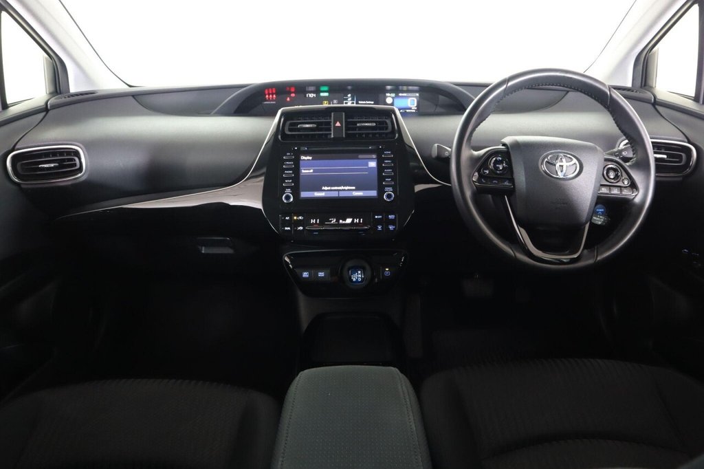 Used Toyota Prius 2022 for sale - 76698762: Photo 13