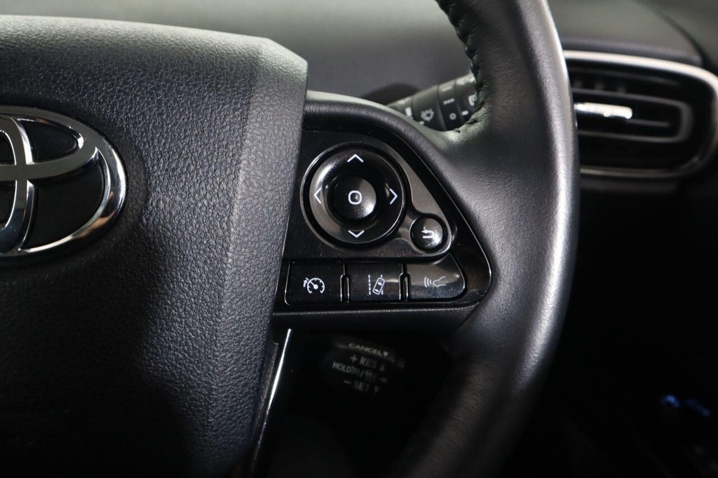 Used Toyota Prius 2022 for sale - 76698762: Photo 17