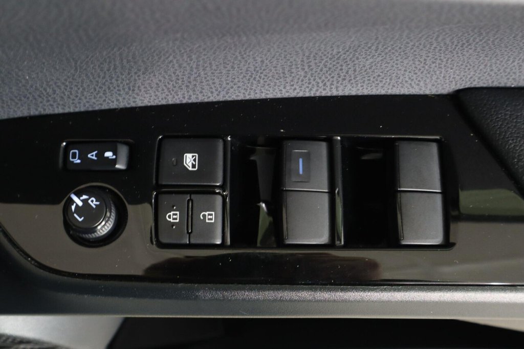 Used Toyota Prius 2022 for sale - 76698762: Photo 26