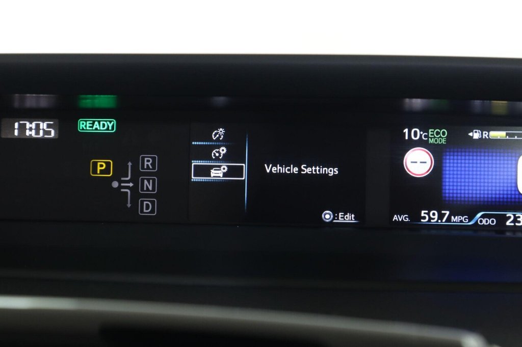 Used Toyota Prius 2022 for sale - 76698762: Photo 32