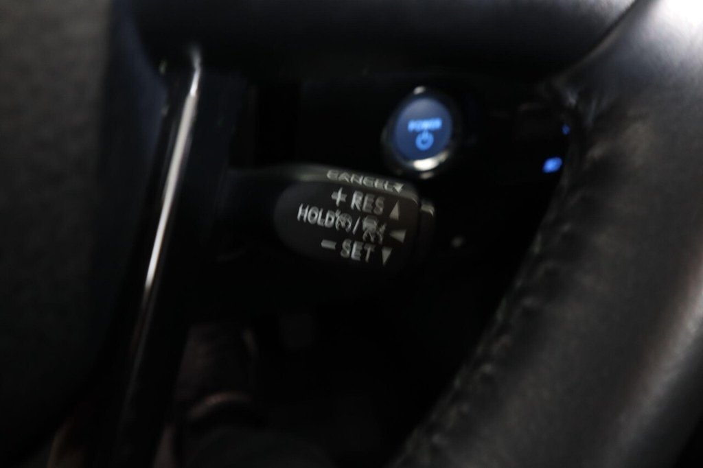 Used Toyota Prius 2022 for sale - 76698762: Photo 33