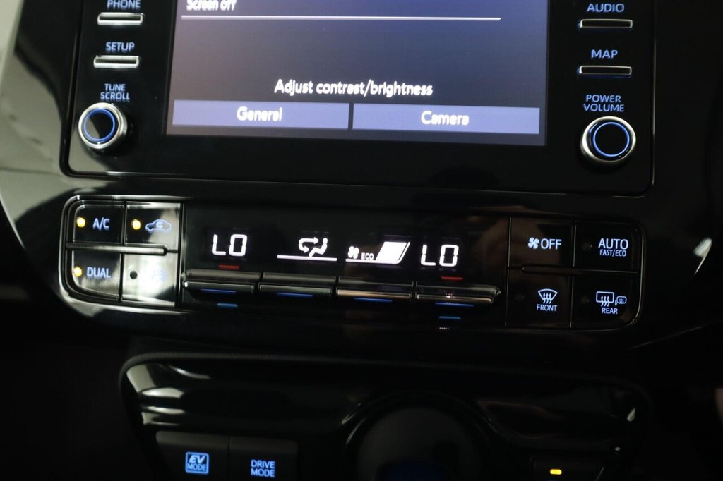 Used Toyota Prius 2022 for sale - 76698762: Photo 34