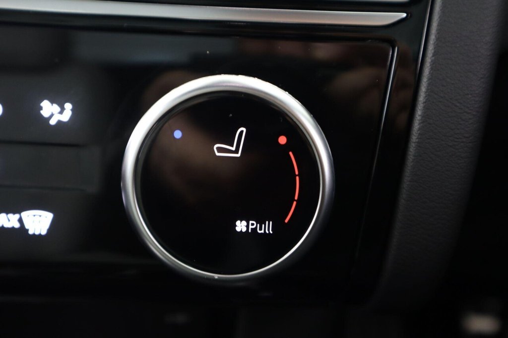 Used Jaguar E-Pace 2022 for sale - 76323408: Photo 26