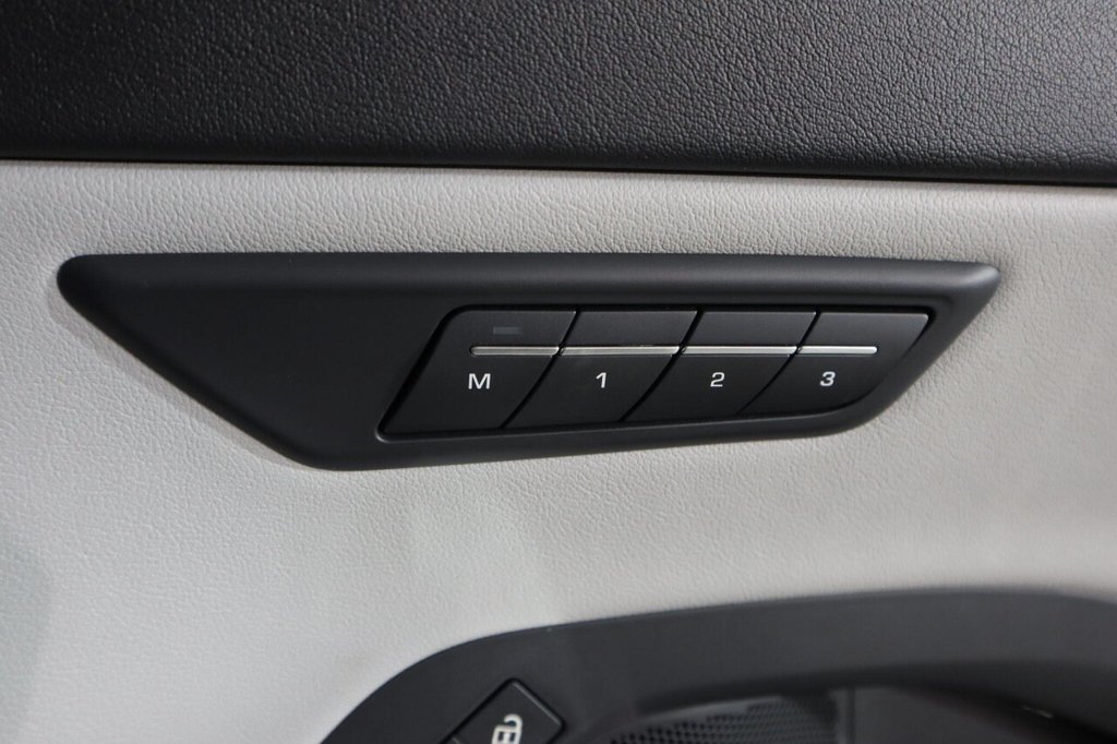 Used Jaguar E-Pace 2022 for sale - 76323408: Photo 28