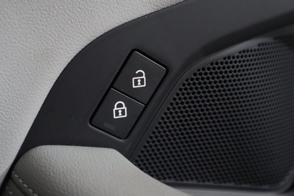 Used Jaguar E-Pace 2022 for sale - 76323408: Photo 29