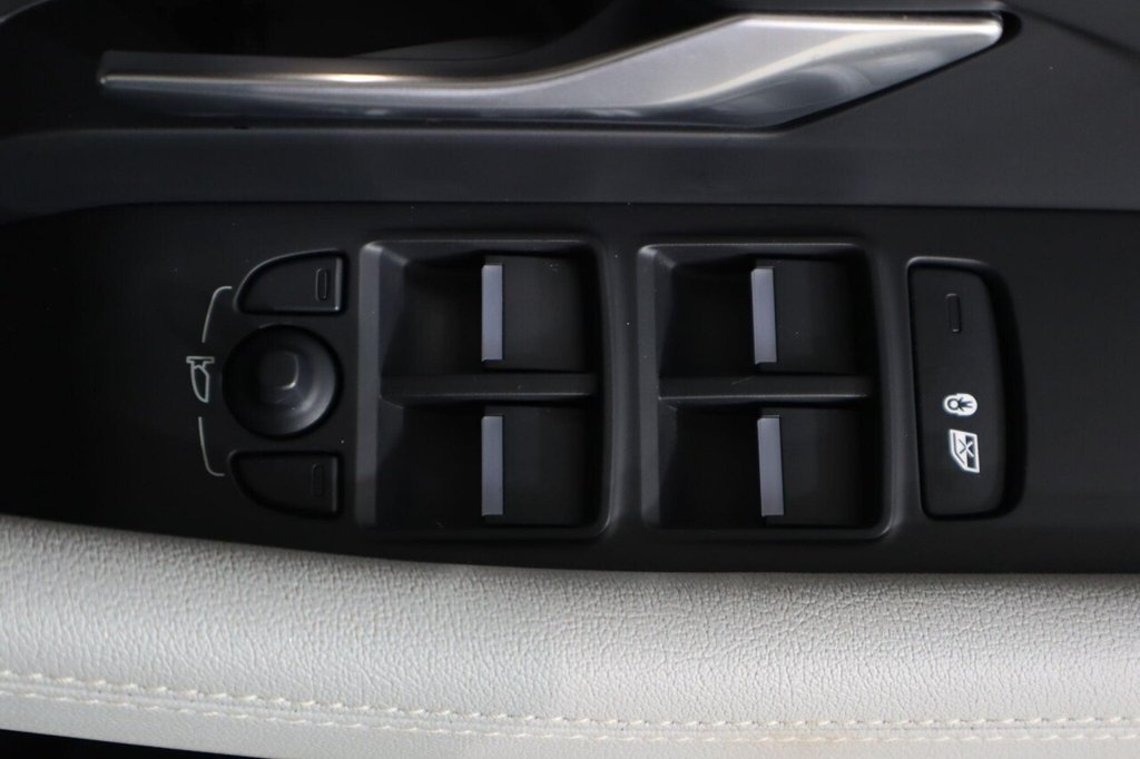 Used Jaguar E-Pace 2022 for sale - 76323408: Photo 30