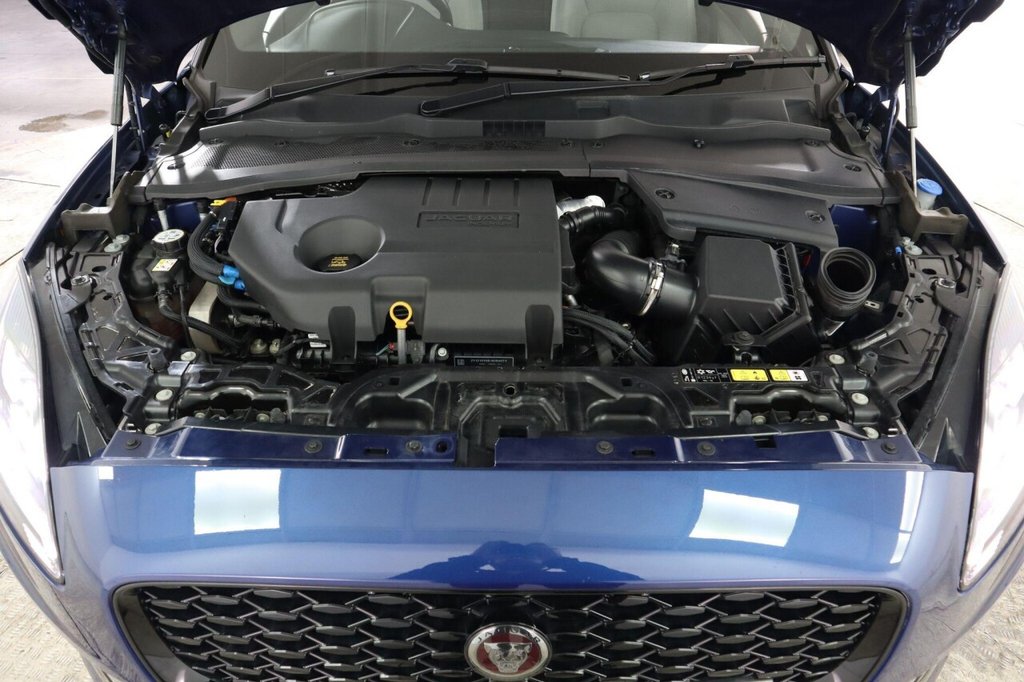 Used Jaguar E-Pace 2022 for sale - 76323408: Photo 32