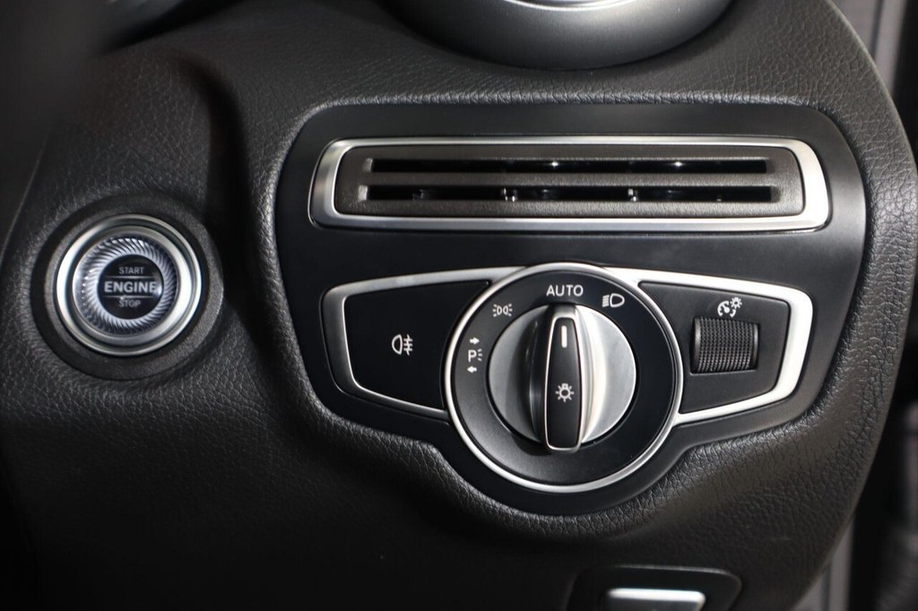 Used Mercedes-Benz C Class 2022 for sale - 77327891: Photo 27