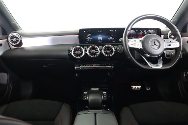 Used Mercedes-Benz CLA 2023 for sale - 76323659: Photo 13
