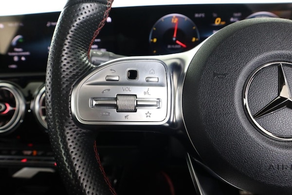 Used Mercedes-Benz CLA 2023 for sale - 76323659: Photo 18