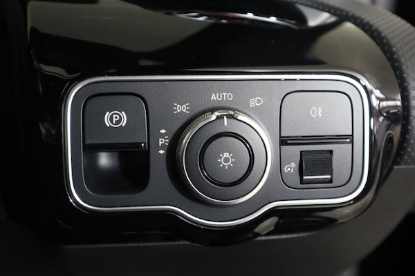 Used Mercedes-Benz CLA 2023 for sale - 76323659: Photo 21