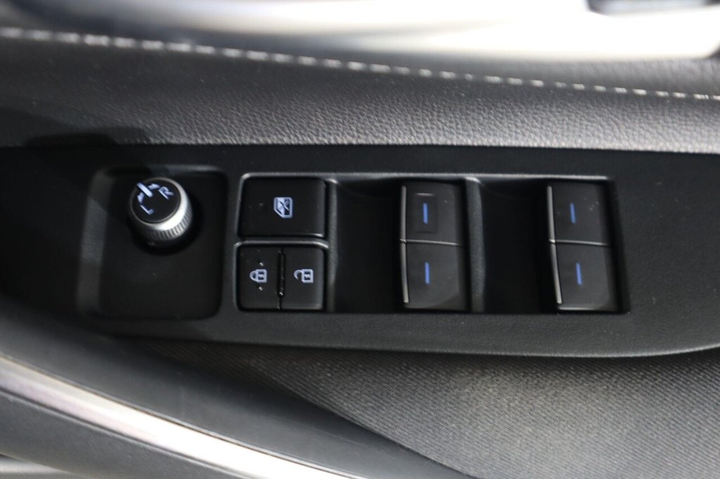 Used Toyota Corolla 2020 for sale - 76914791: Photo 27