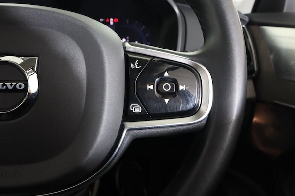 Used Volvo XC90 2023 for sale - 76267355: Photo 19