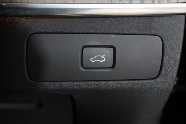 Used Volvo XC90 2023 for sale - 76267355: Photo 27