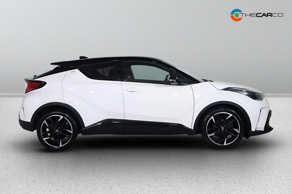 Used Toyota C-HR 2022 for sale - 76768700: Photo 11