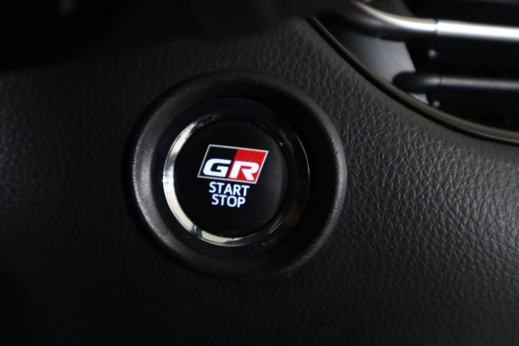 Used Toyota C-HR 2022 for sale - 76768700: Photo 26