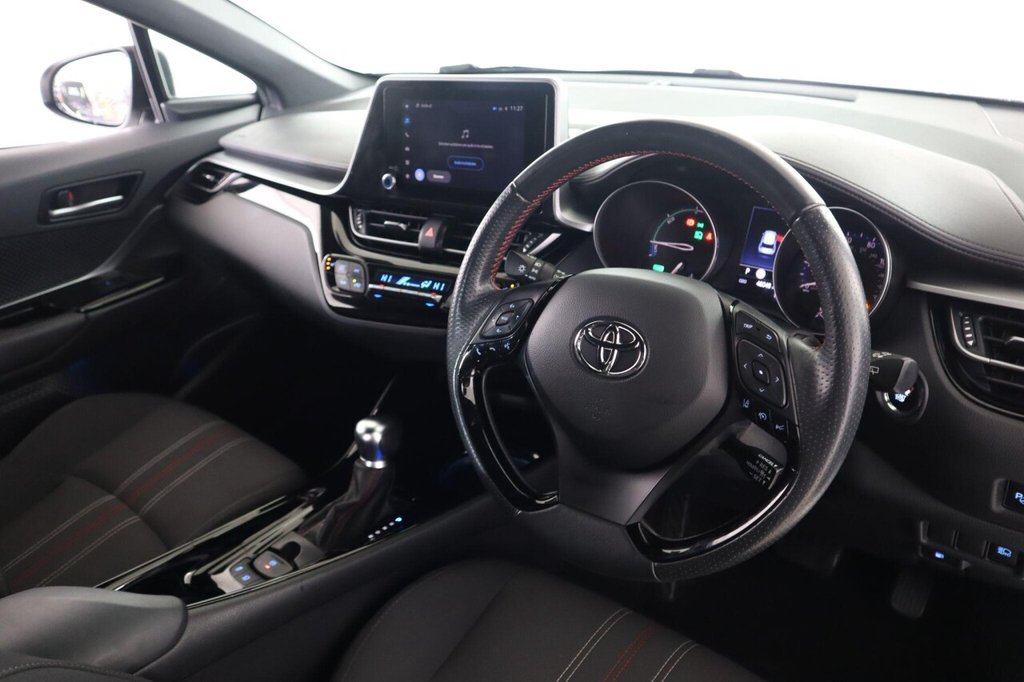 Used Toyota C-HR 2022 for sale - 76768700: Photo 3