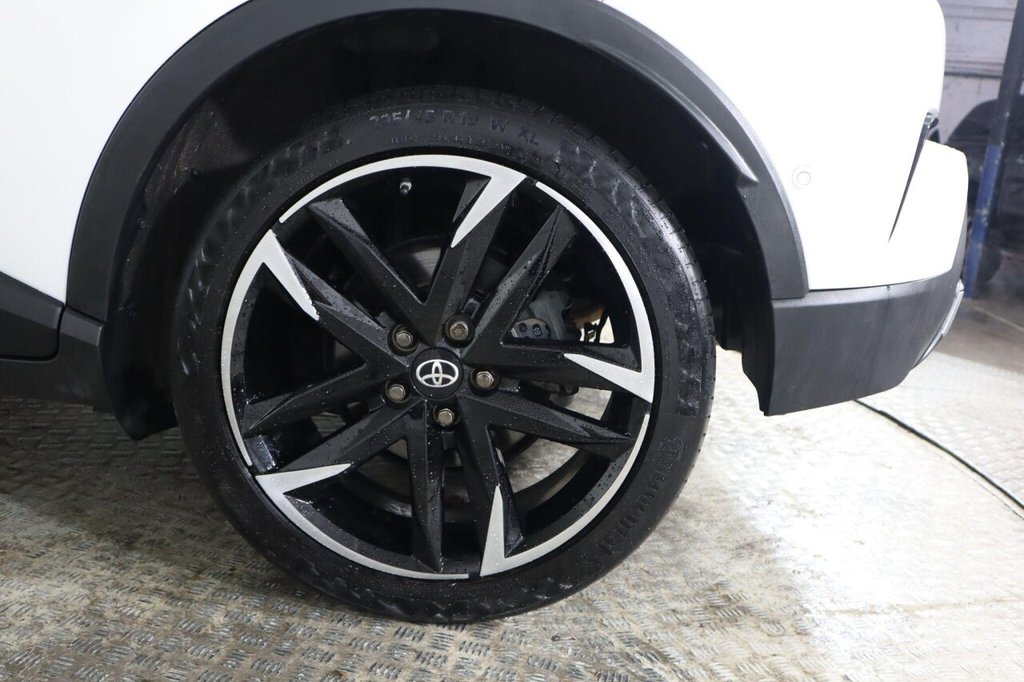 Used Toyota C-HR 2022 for sale - 76768700: Photo 34