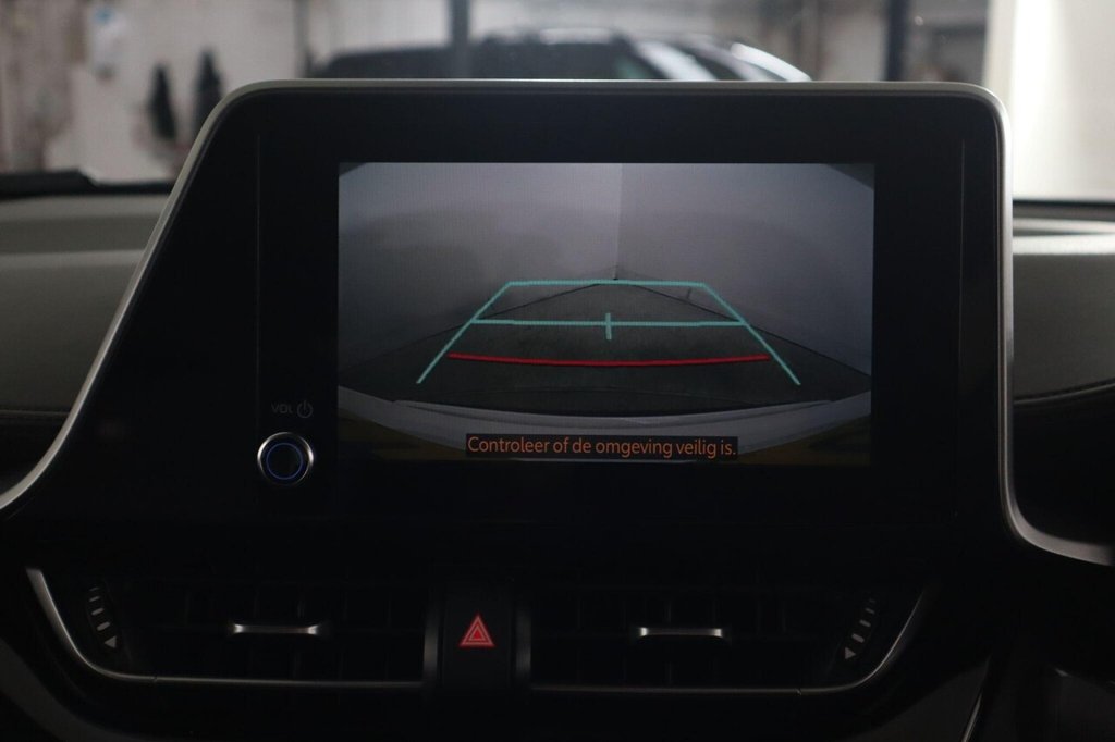 Used Toyota C-HR 2022 for sale - 76768700: Photo 46