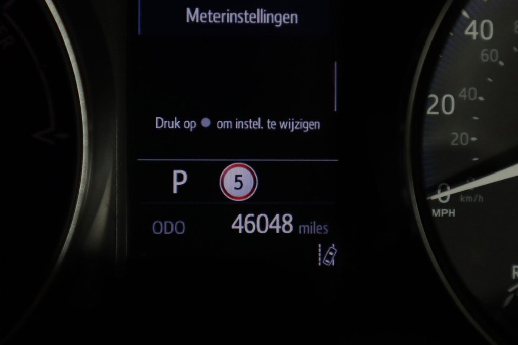 Used Toyota C-HR 2022 for sale - 76768700: Photo 47