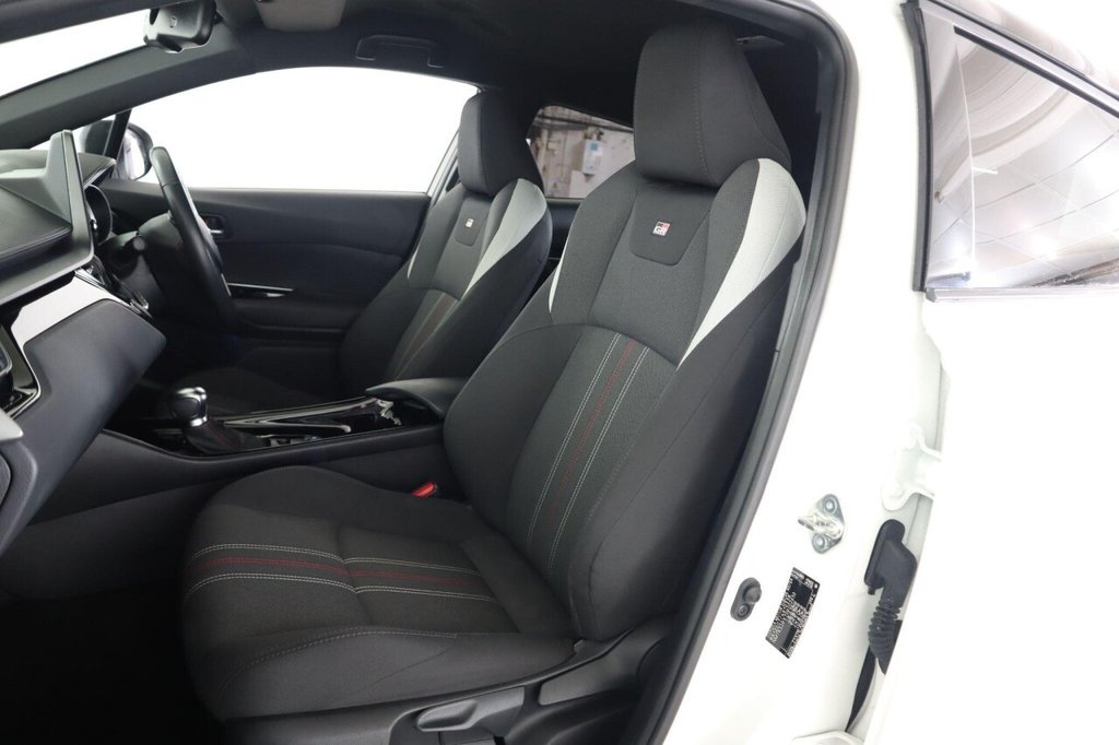 Used Toyota C-HR 2022 for sale - 76768700: Photo 50