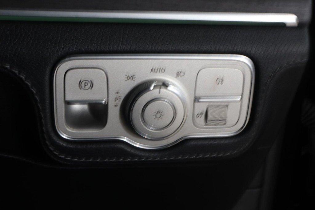 Used Mercedes-Benz GLE 2019 for sale - 77520915: Photo 23