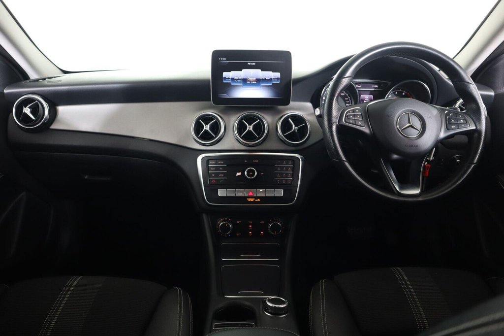 Used Mercedes-Benz GLA 2018 for sale - 76105768: Photo 16