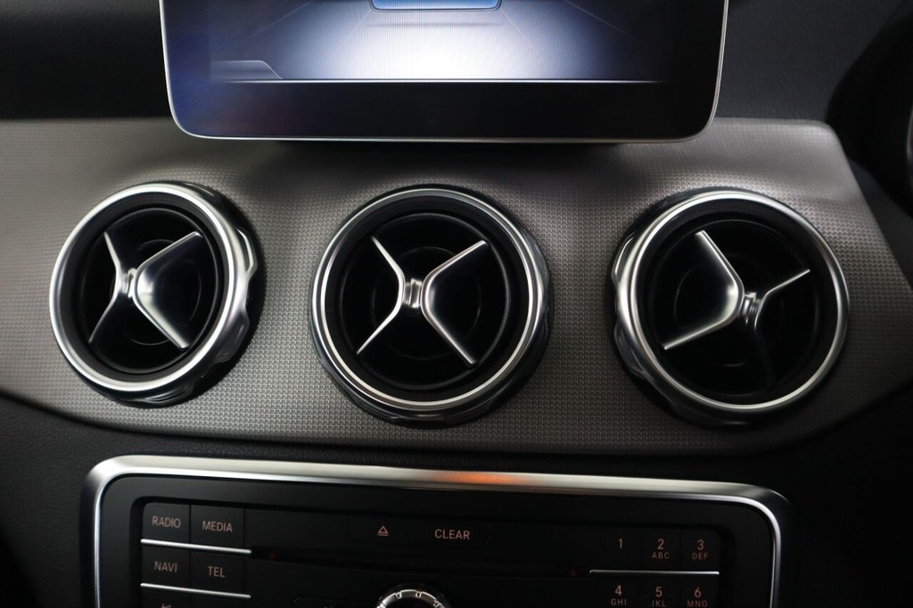 Used Mercedes-Benz GLA 2018 for sale - 76105768: Photo 25