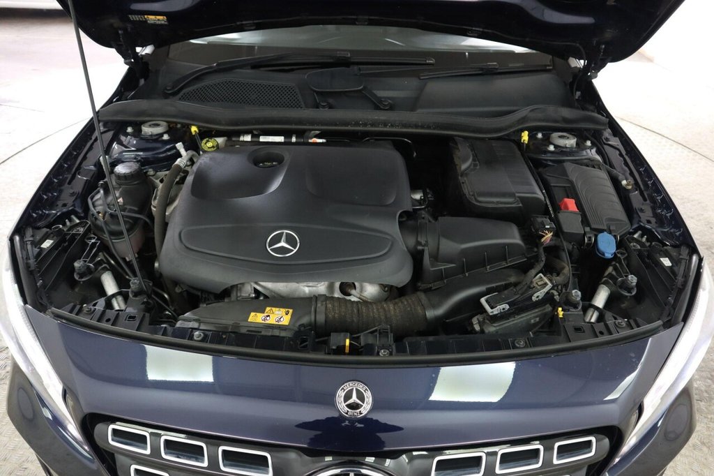 Used Mercedes-Benz GLA 2018 for sale - 76105768: Photo 30