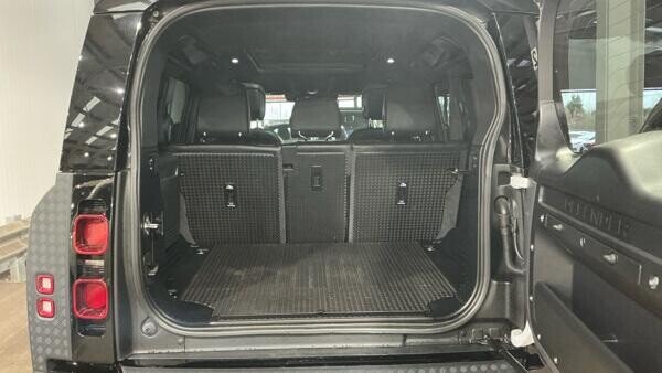 Used Land Rover Defender 2021 for sale - 77765372: Photo 14