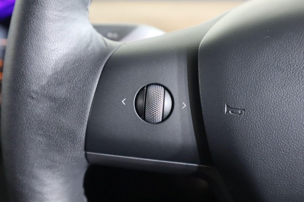 Used Tesla Model 3 2021 for sale - 76986414: Photo 36