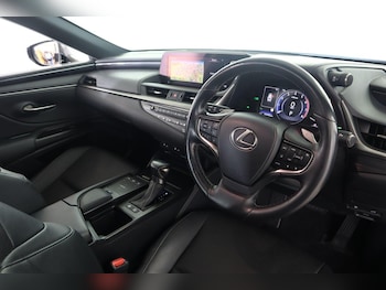 Used Lexus ES 2021 for sale - 79288943: Photo
