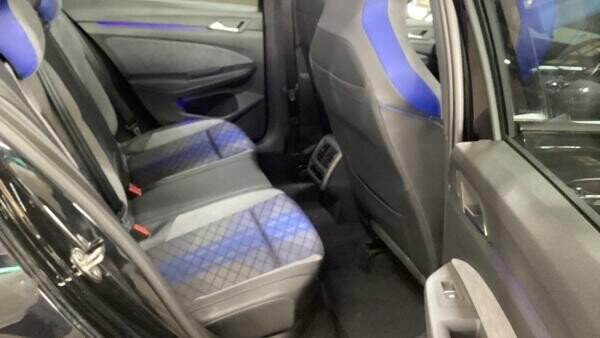 Used Volkswagen Golf 2023 for sale - 77765330: Photo 11