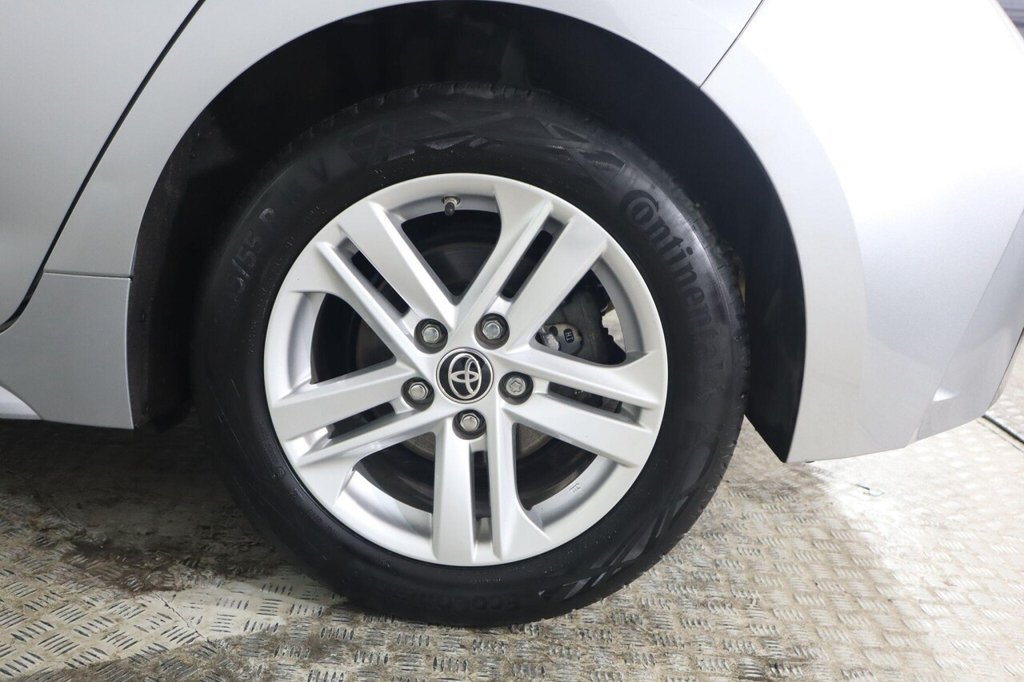 Used Toyota Corolla 2022 for sale - 76768610: Photo 33