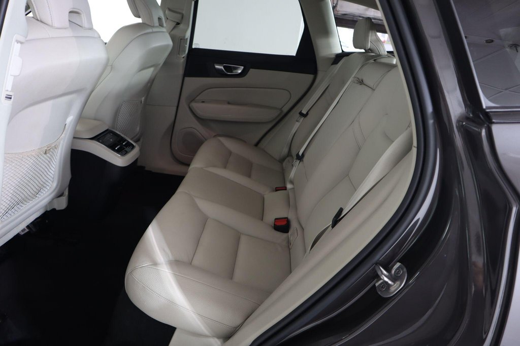 Used Volvo XC60 2024 for sale - 77673476: Photo 16