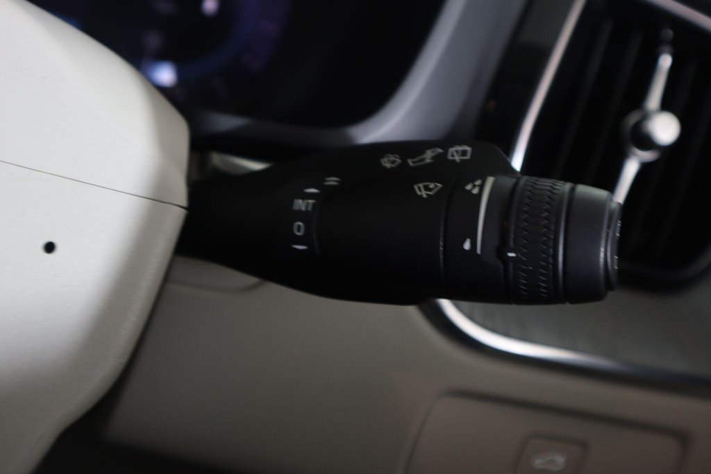 Used Volvo XC60 2024 for sale - 77673476: Photo 20