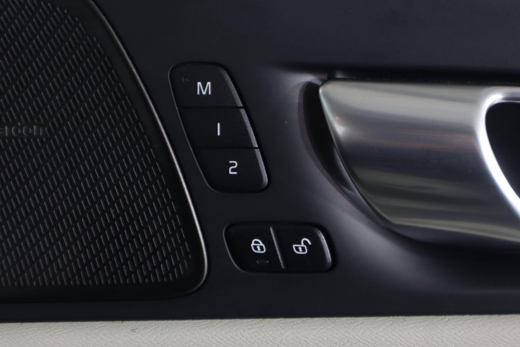 Used Volvo XC60 2024 for sale - 77673476: Photo 28