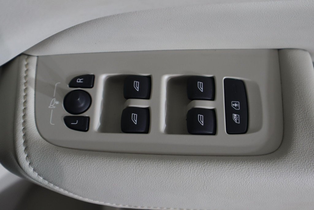 Used Volvo XC60 2024 for sale - 77673476: Photo 29