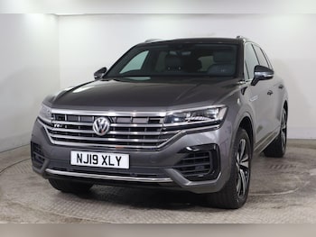 Used Volkswagen Touareg 2019 for sale - 79551280: Photo
